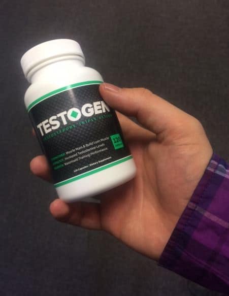 TestoGen Dose in der Hand